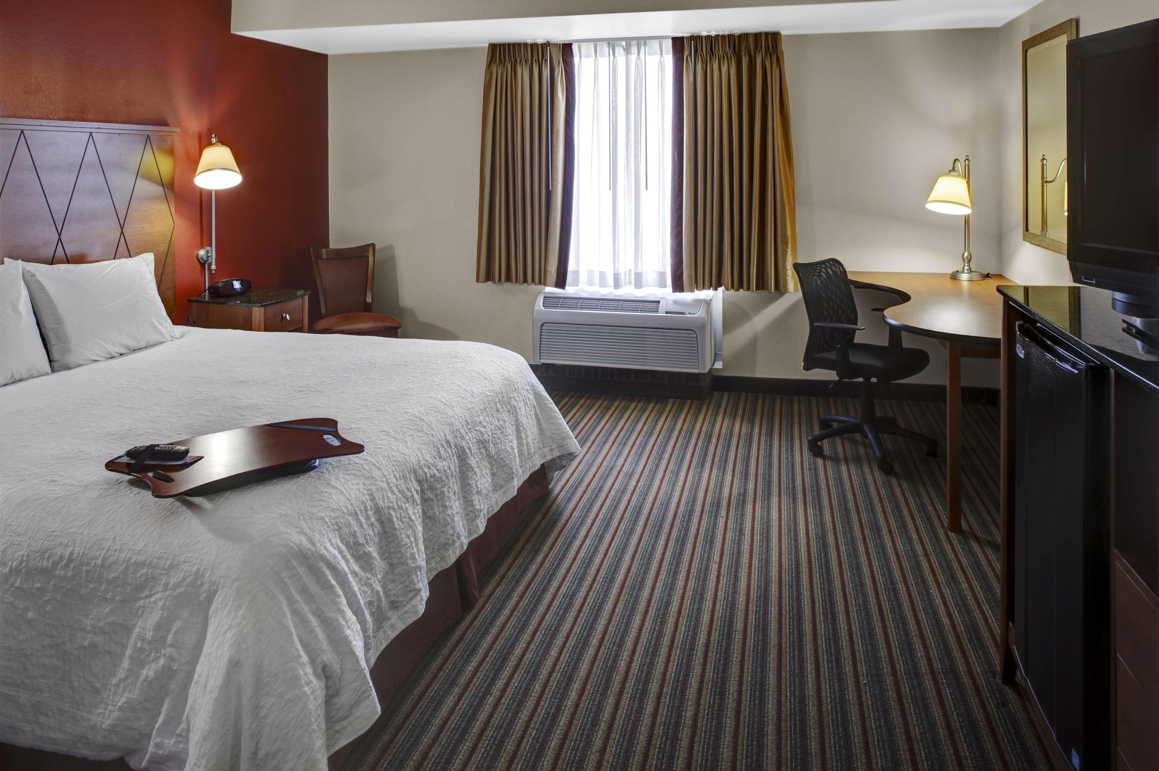 Hampton Inn Petersburg - Southpark Mall Колониал Хайтс Екстериор снимка