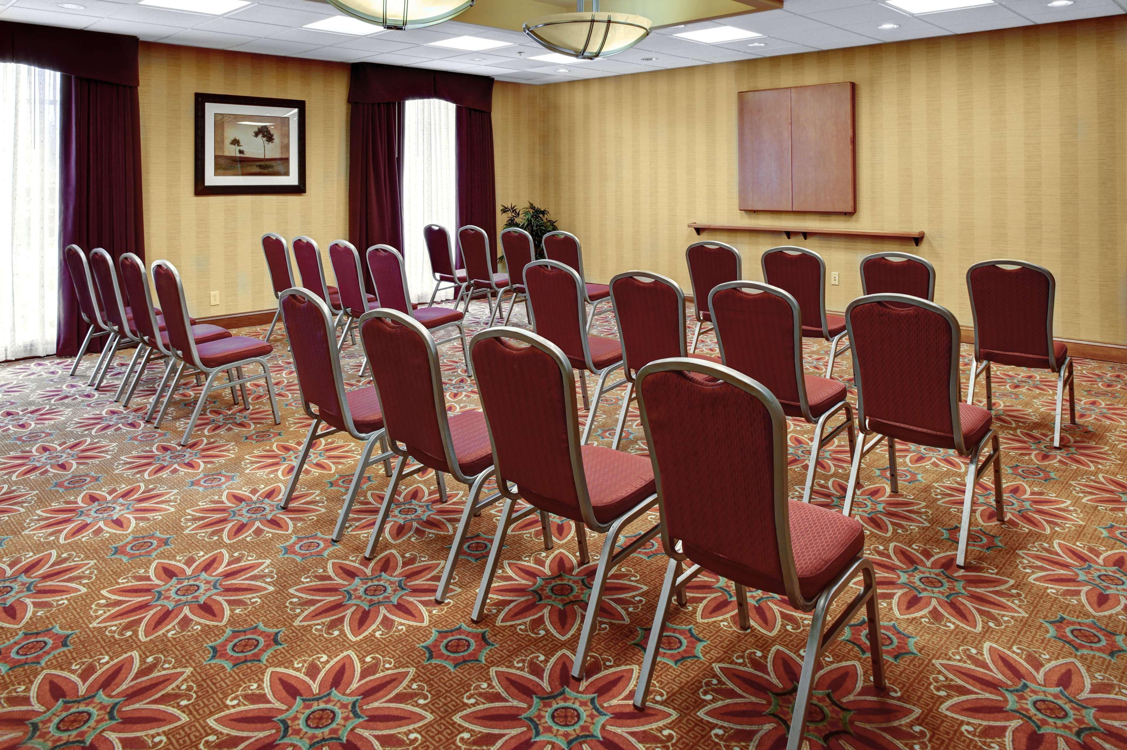 Hampton Inn Petersburg - Southpark Mall Колониал Хайтс Екстериор снимка