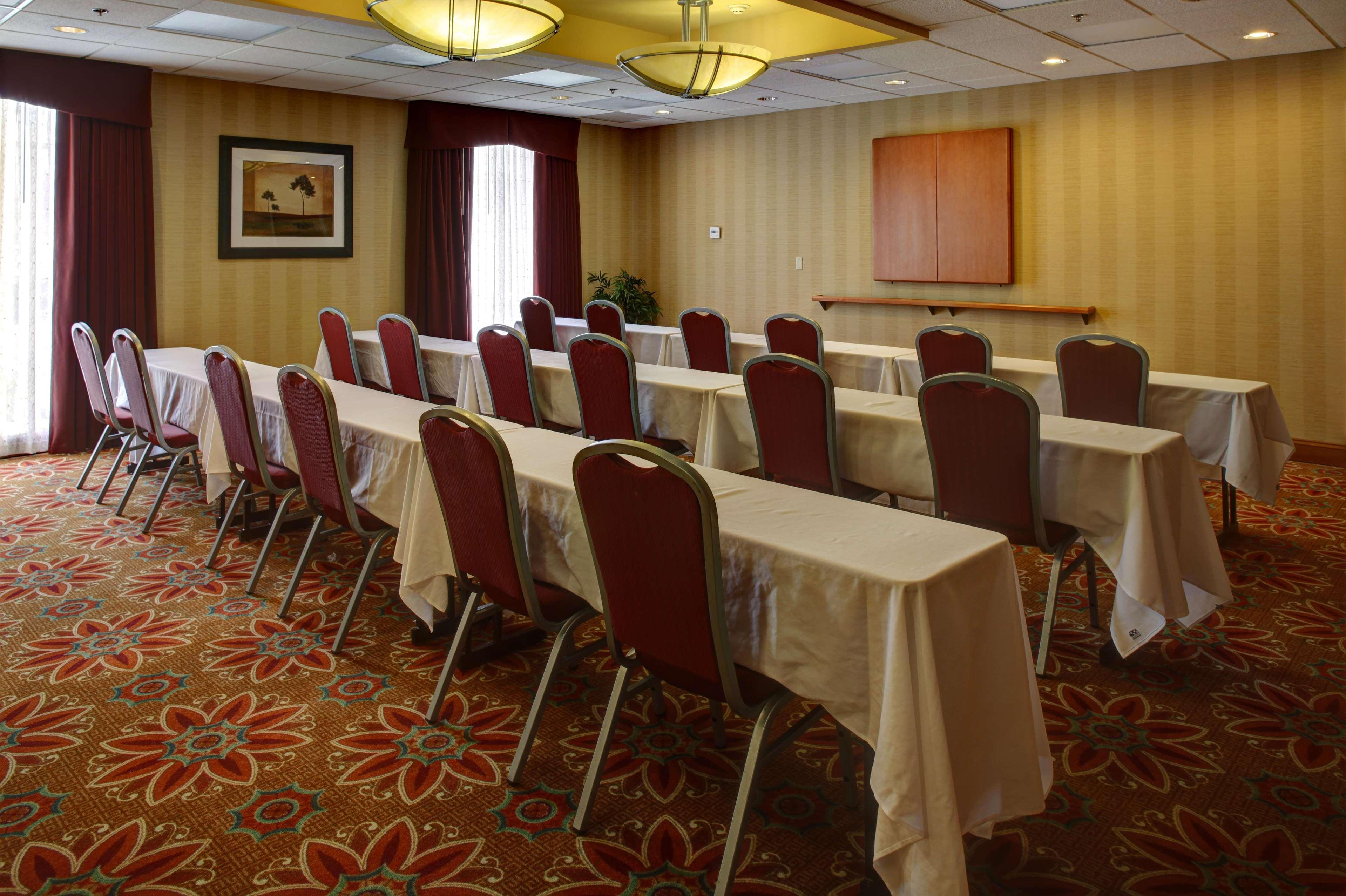 Hampton Inn Petersburg - Southpark Mall Колониал Хайтс Екстериор снимка