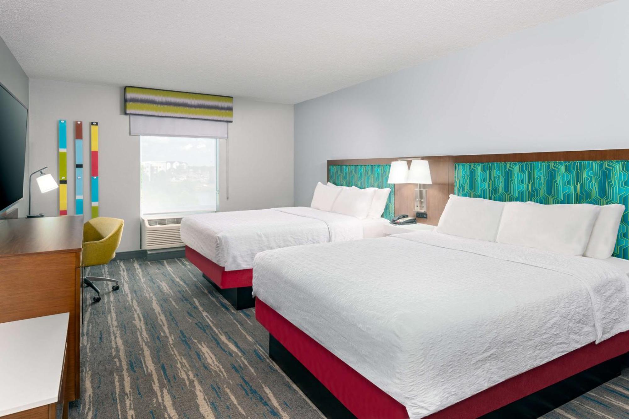 Hampton Inn Petersburg - Southpark Mall Колониал Хайтс Екстериор снимка