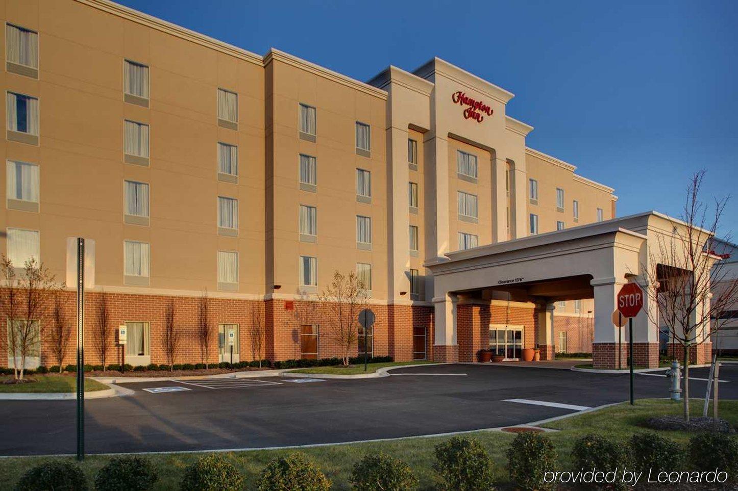 Hampton Inn Petersburg - Southpark Mall Колониал Хайтс Екстериор снимка